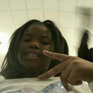 Meet your Posher, Leon